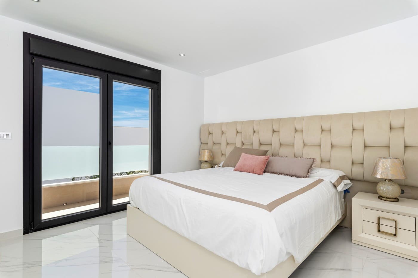 3 bedroom Villa for sale in Dolores with pool - € 375,000 (Ref: 8543257)