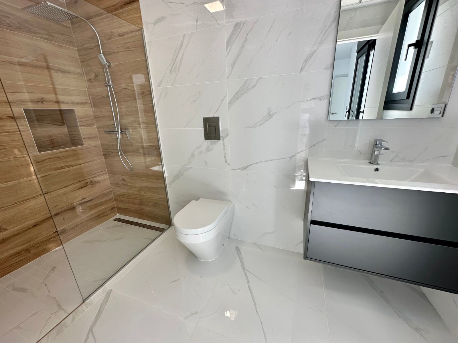 3 slaapkamer Villa te koop in La Marina met zwembad - € 455.000 (Ref: 8545963)