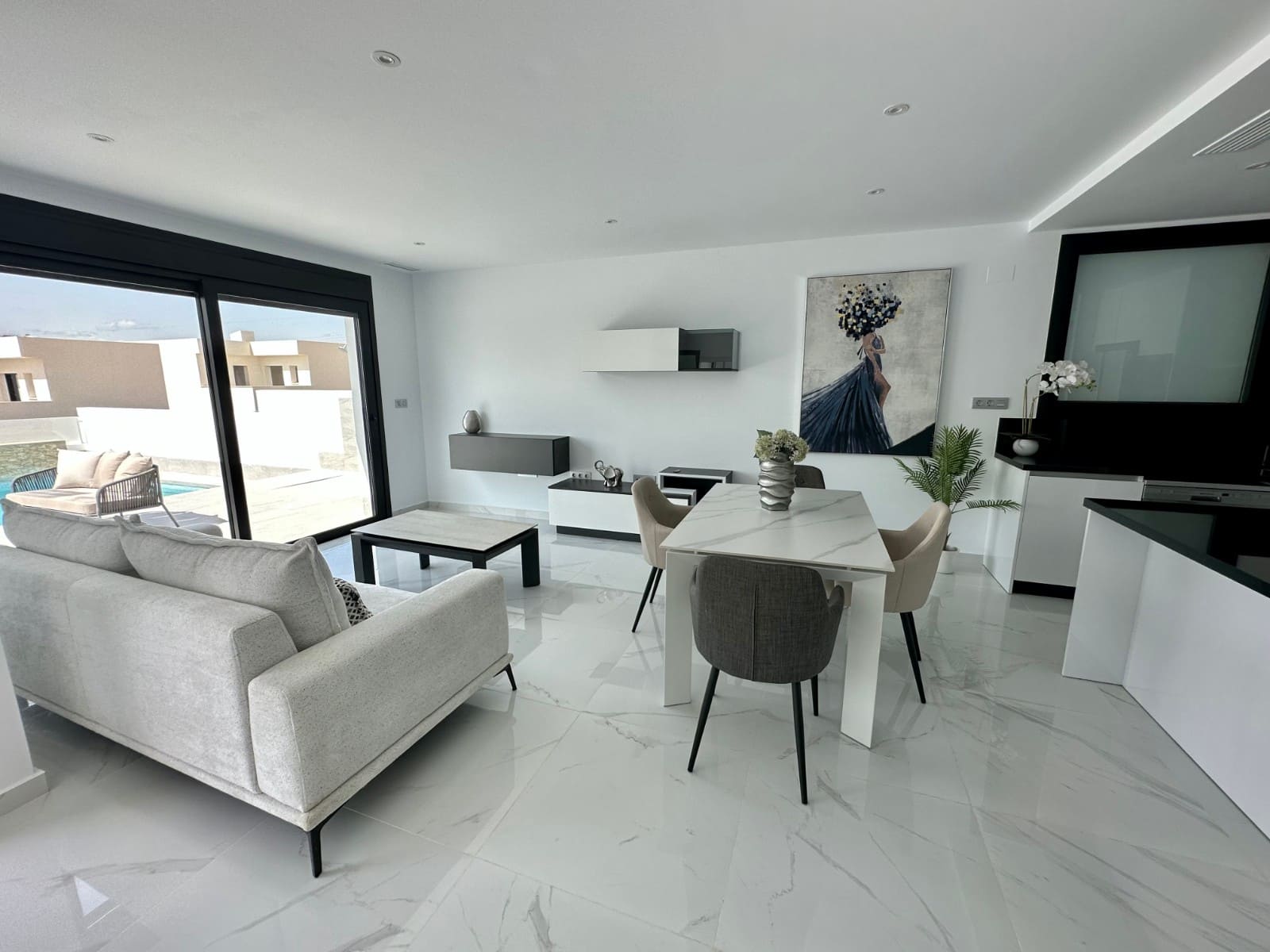 3 slaapkamer Villa te koop in La Marina met zwembad - € 455.000 (Ref: 8545963)