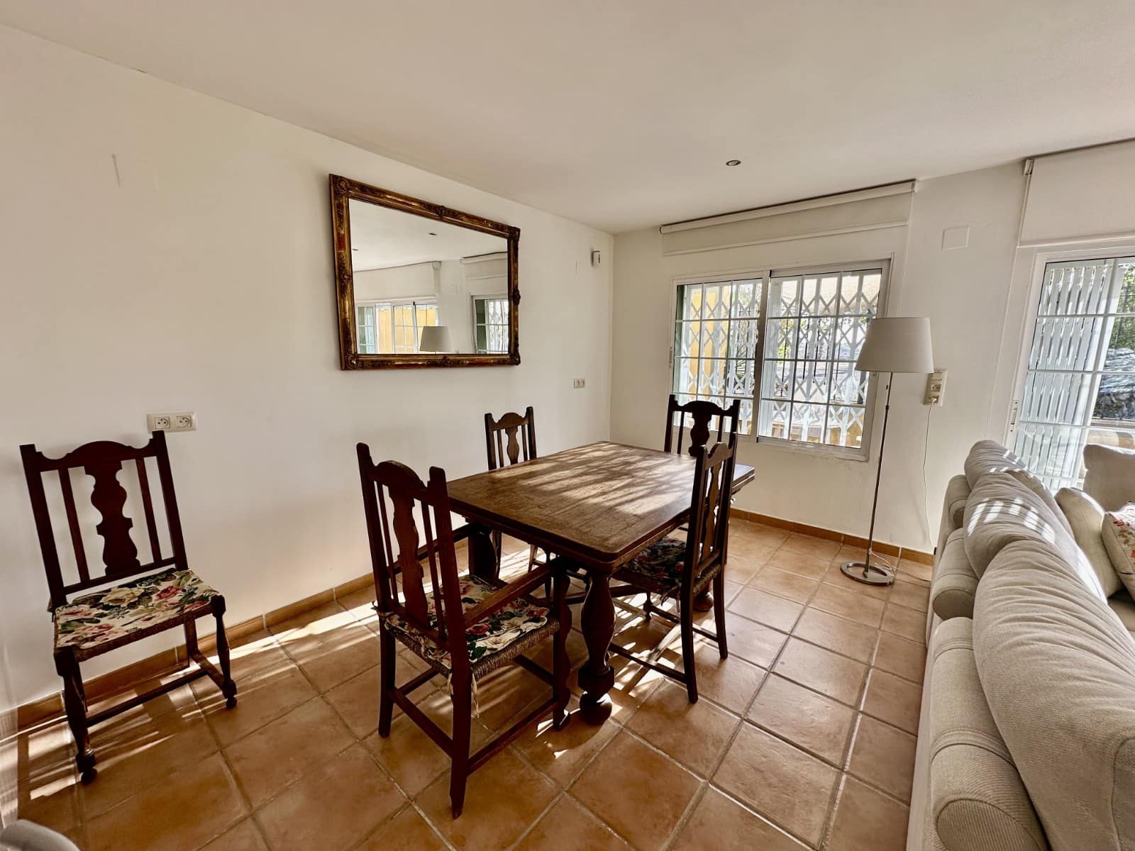 6 slaapkamer Villa te koop in La Marina met zwembad garage - € 620.000 (Ref: 8623364)