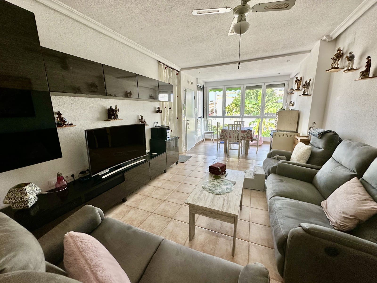 4 sypialnia Willa na sprzedaż w La Marina z basenem - 199 000 € (Ref: 8628406)