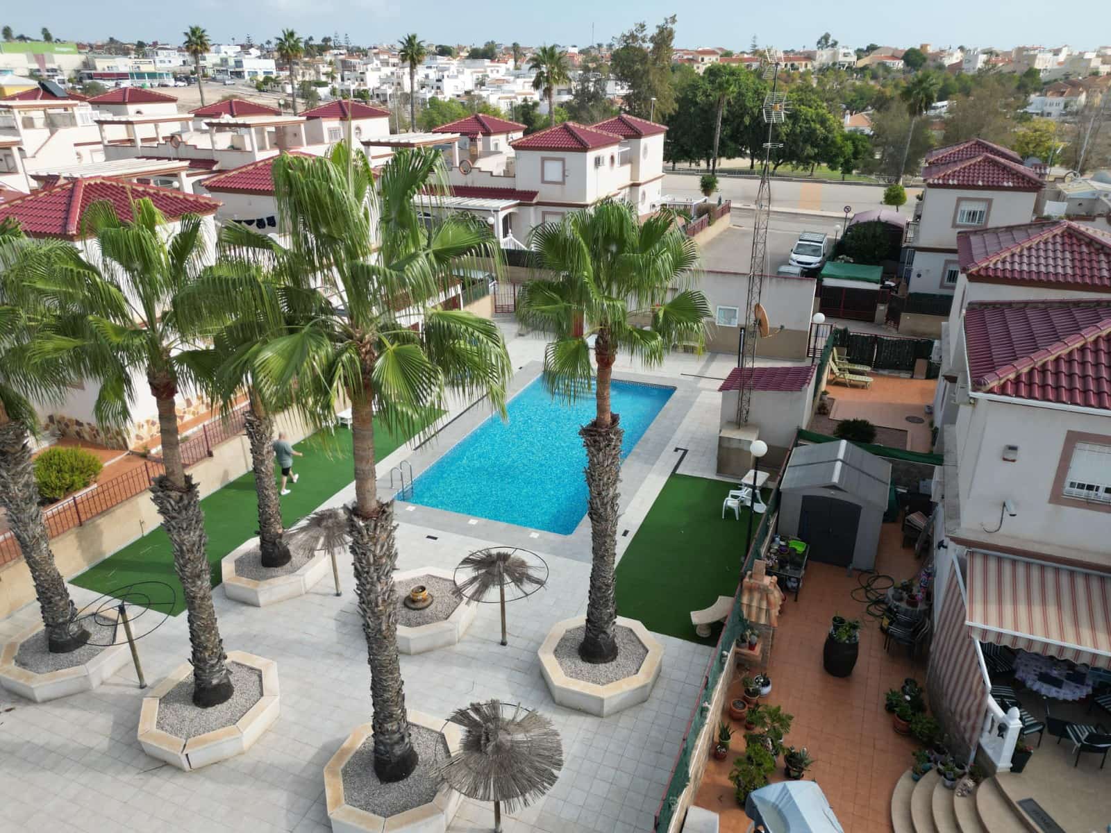 4 sypialnia Willa na sprzedaż w La Marina z basenem - 199 000 € (Ref: 8628406)