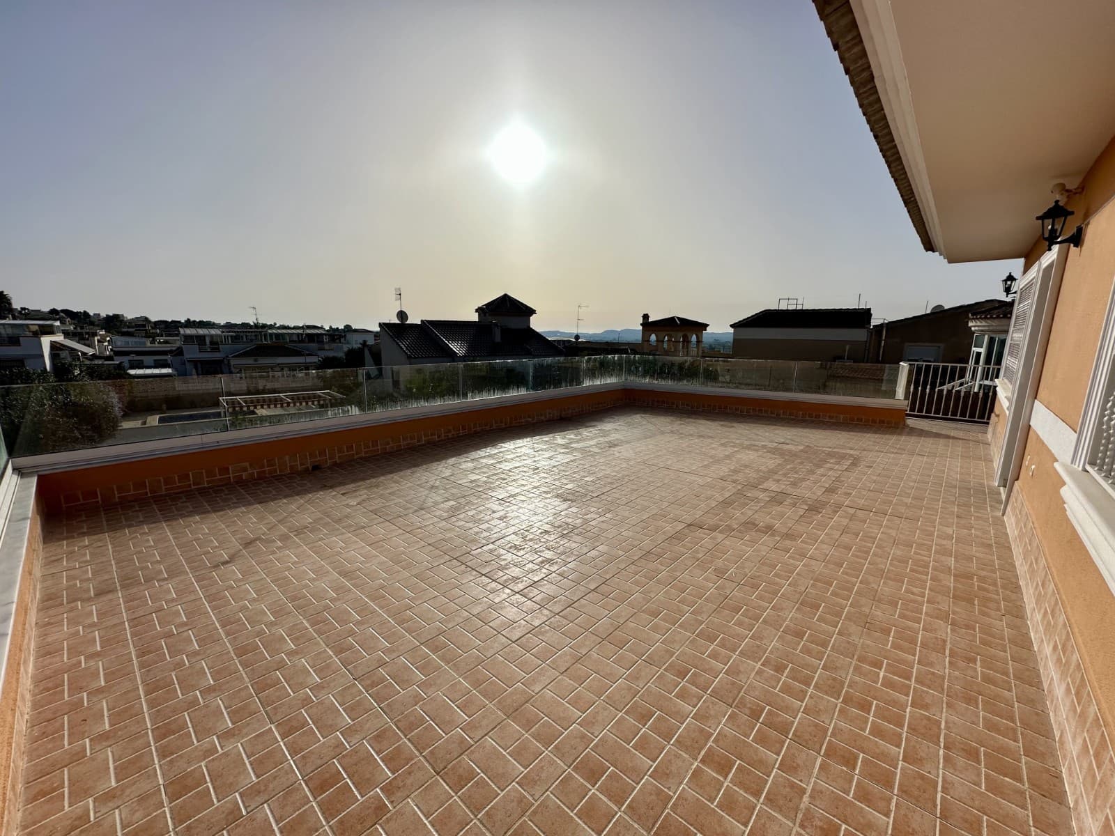 Chalet de 4 habitaciones en La Marina en venta - 380.000 € (Ref: 8672385)