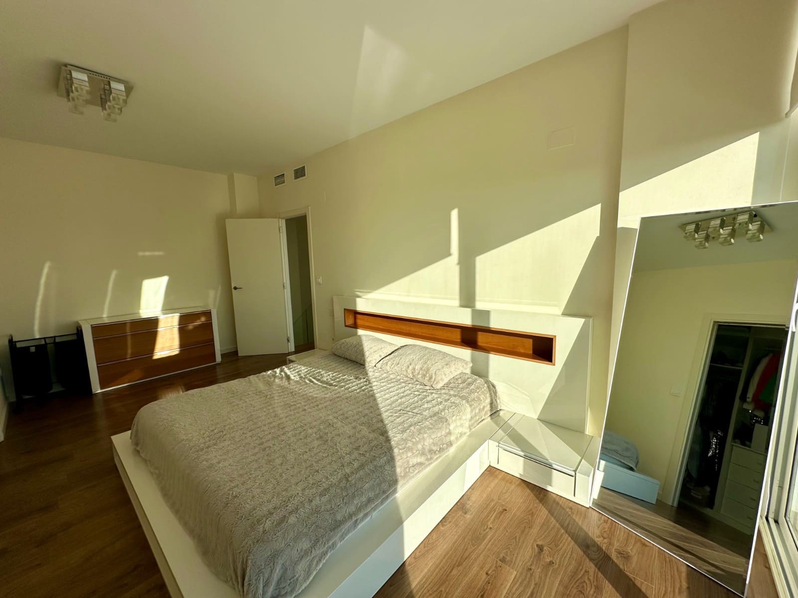 4 slaapkamer Villa te koop in La Marina met zwembad garage - € 699.000 (Ref: 8734242)