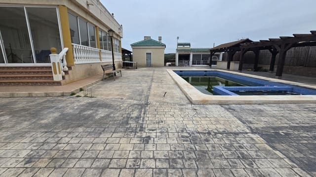 6 chambre Finca/Maison de Campagne à vendre à La Marina, Elche / Elx avec piscine garage - 450 000 € (Ref: 8880346)