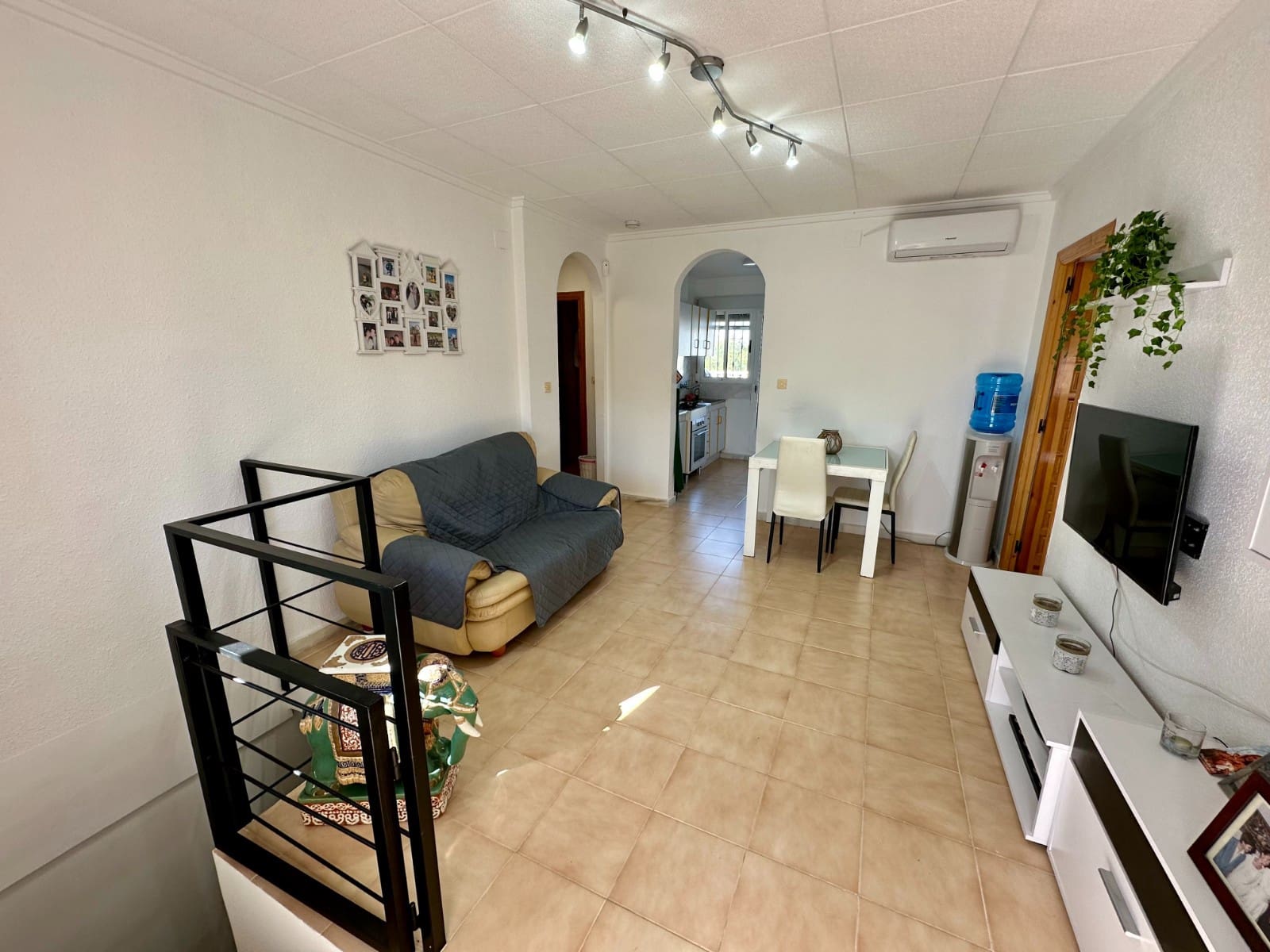 4 chambre Villa/Maison à vendre à La Marina - 295 000 € (Ref: 8913815)