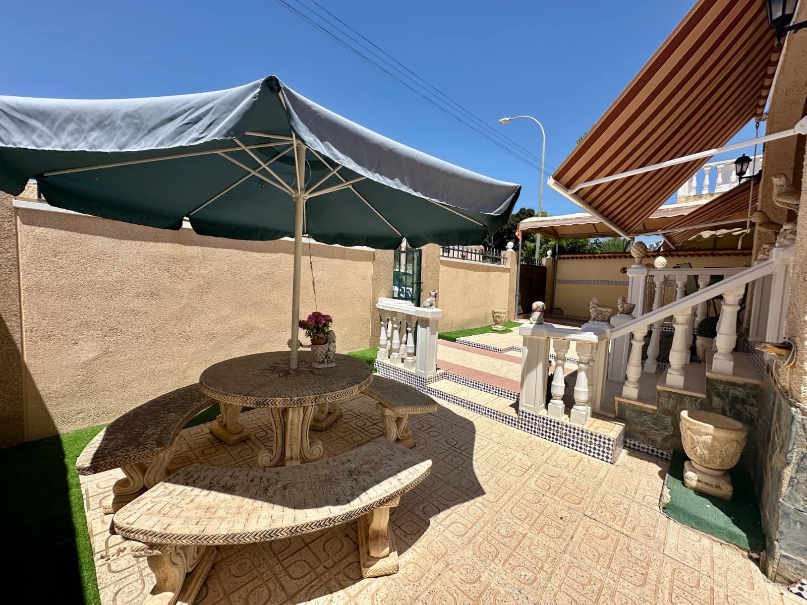 4 Zimmer Villa zu verkaufen in La Marina - 199.000 € (Ref: 8947661)