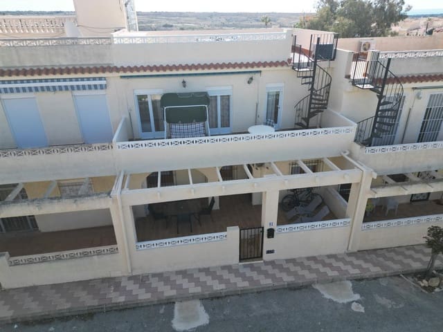 4 bedroom Townhouse for sale in La Marina, Elche / Elx with pool - € 175,000 (Ref: 8949609)