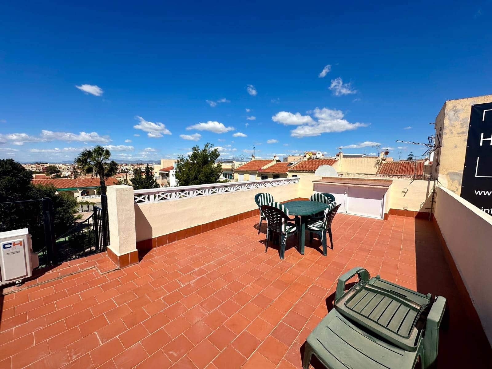 4 sypialnia Dom na sprzedaż w La Marina z basenem - 175 000 € (Ref: 8949609)