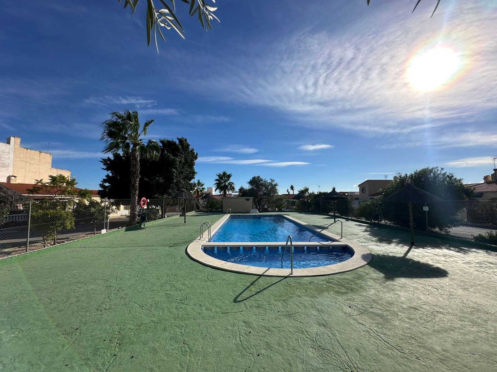 4 sypialnia Dom na sprzedaż w La Marina z basenem - 175 000 € (Ref: 8949609)