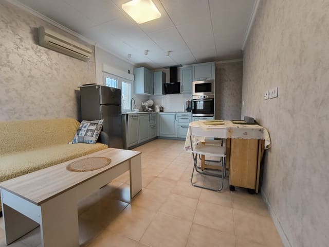 2 bedroom Townhouse for sale in La Marina, Elche / Elx - € 130,000 (Ref: 9074551)