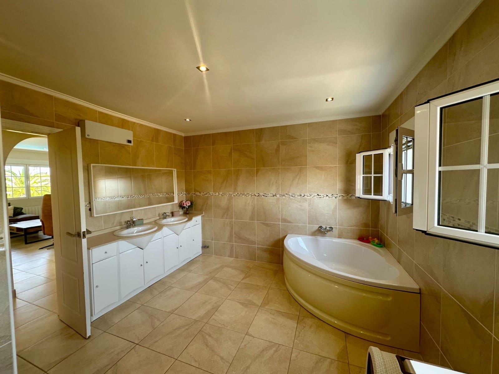 5 quarto Moradia para venda em La Marina com piscina garagem - 540 000 € (Ref: 9133124)