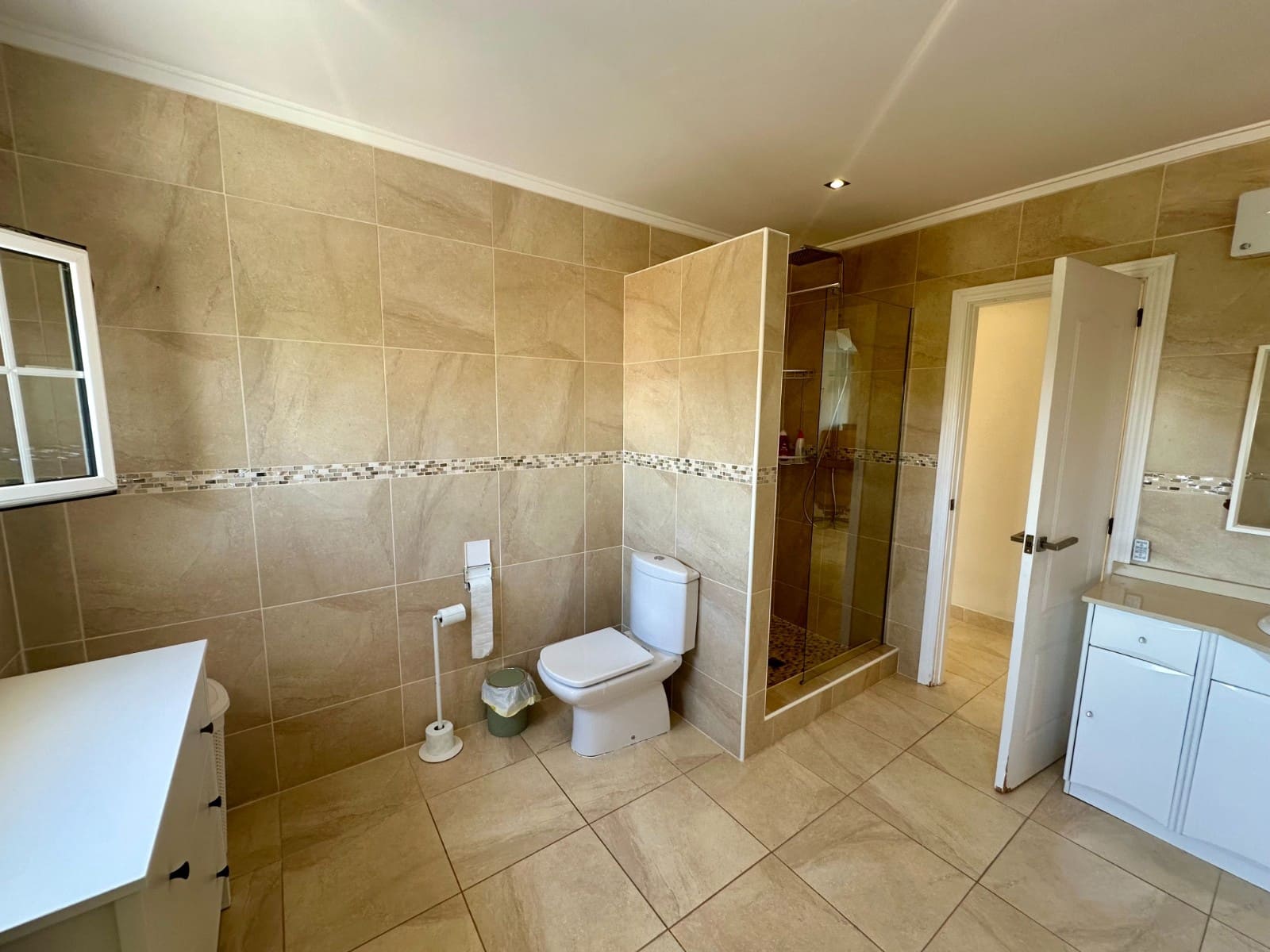 5 quarto Moradia para venda em La Marina com piscina garagem - 540 000 € (Ref: 9133124)