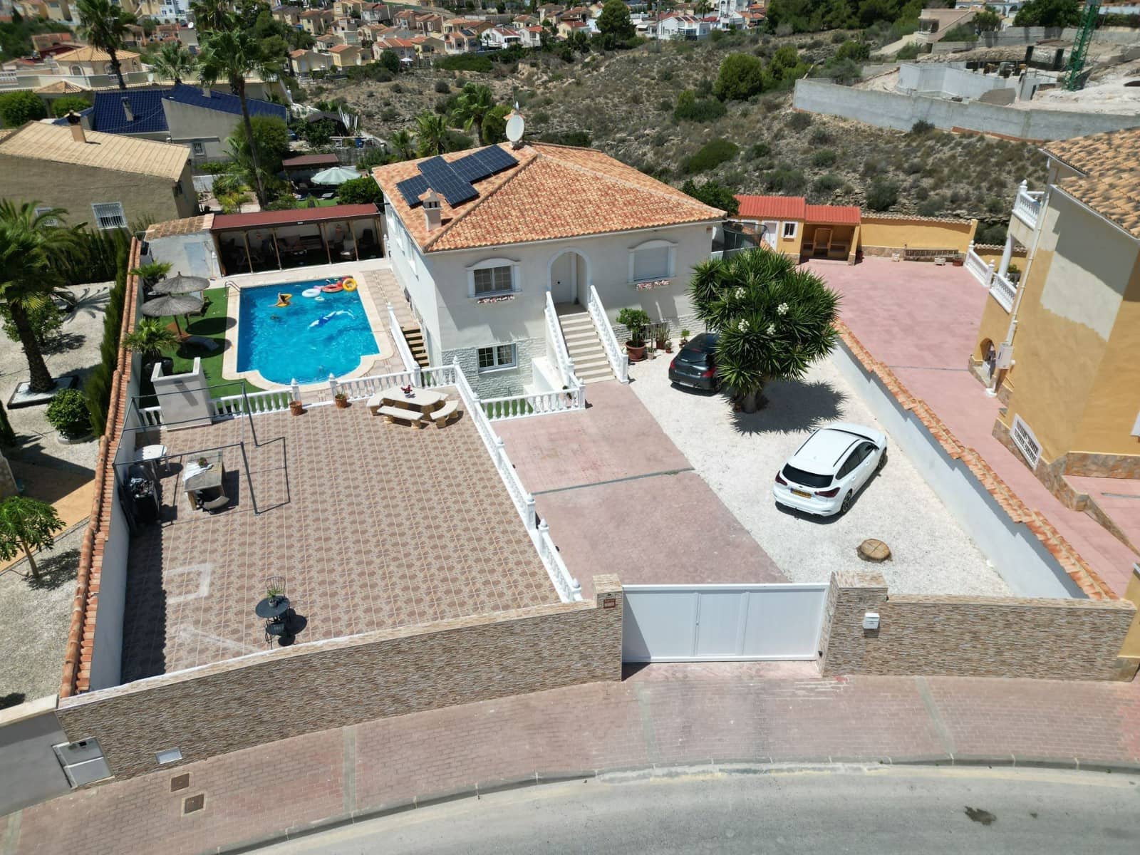 5 quarto Moradia para venda em La Marina com piscina garagem - 540 000 € (Ref: 9133124)