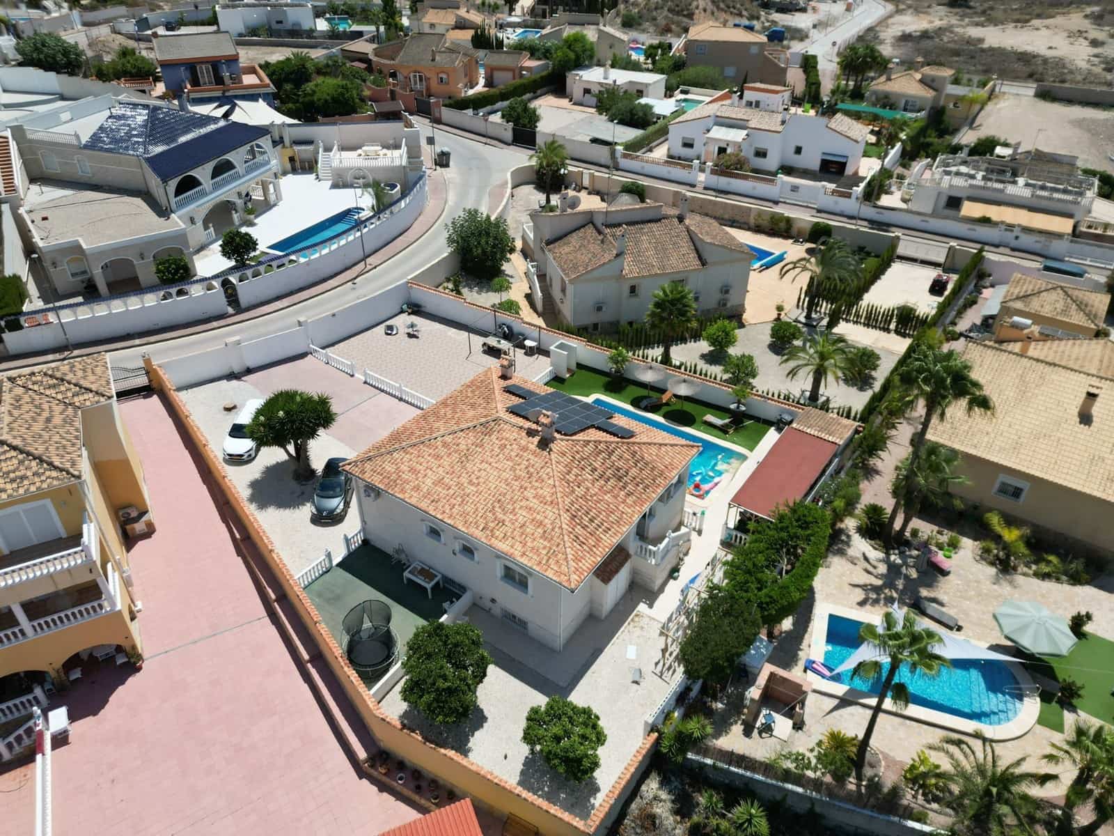 5 bedroom Villa for sale in La Marina with pool garage - € 525,000 (Ref: 9133124)