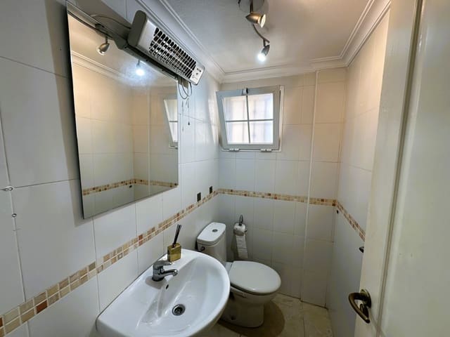 3 chambre Villa/Maison à vendre à La Marina, Elche / Elx avec piscine - 188 000 € (Ref: 9138488)