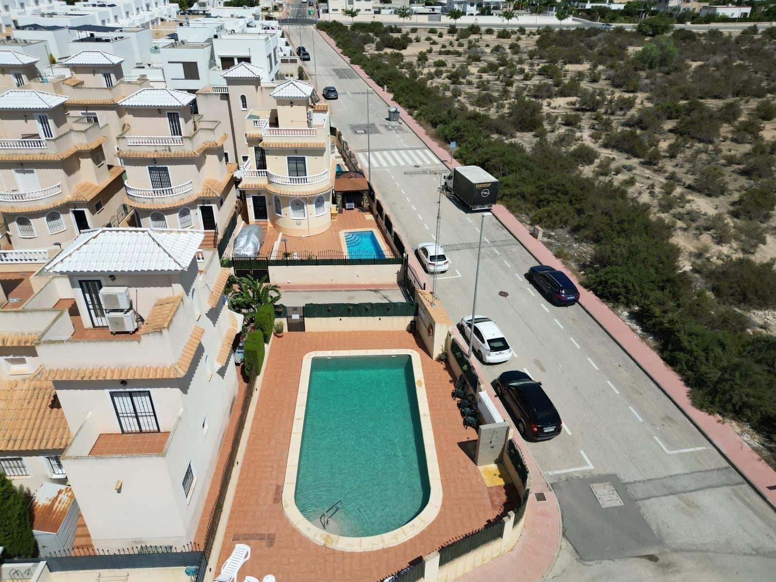 3 slaapkamer Villa te koop in La Marina met zwembad - € 188.000 (Ref: 9138488)
