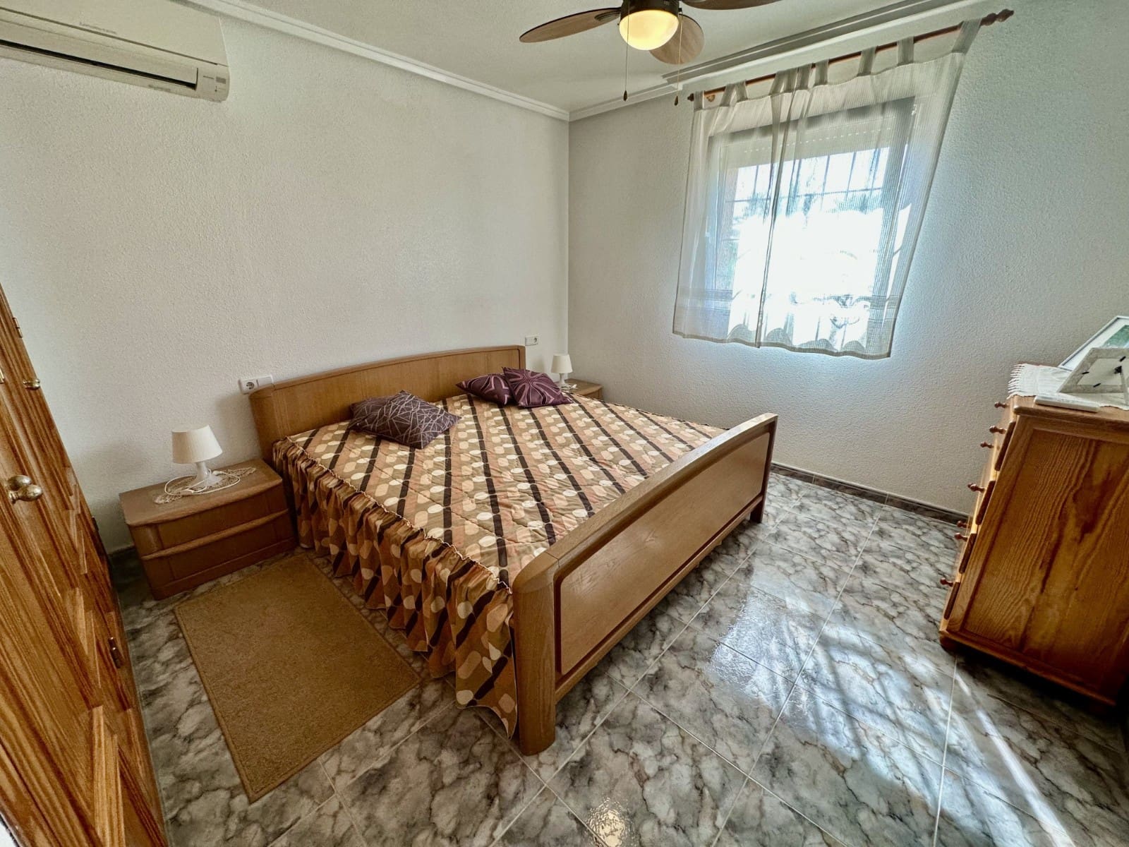 6 chambre Villa/Maison à vendre à La Marina avec piscine - 689 000 € (Ref: 9144535)