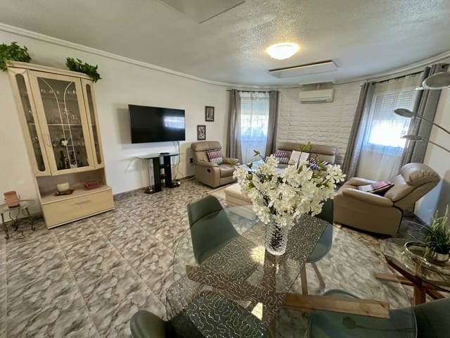 6 chambre Villa/Maison à vendre à La Marina, Elche / Elx avec piscine - 689 000 € (Ref: 9144535)