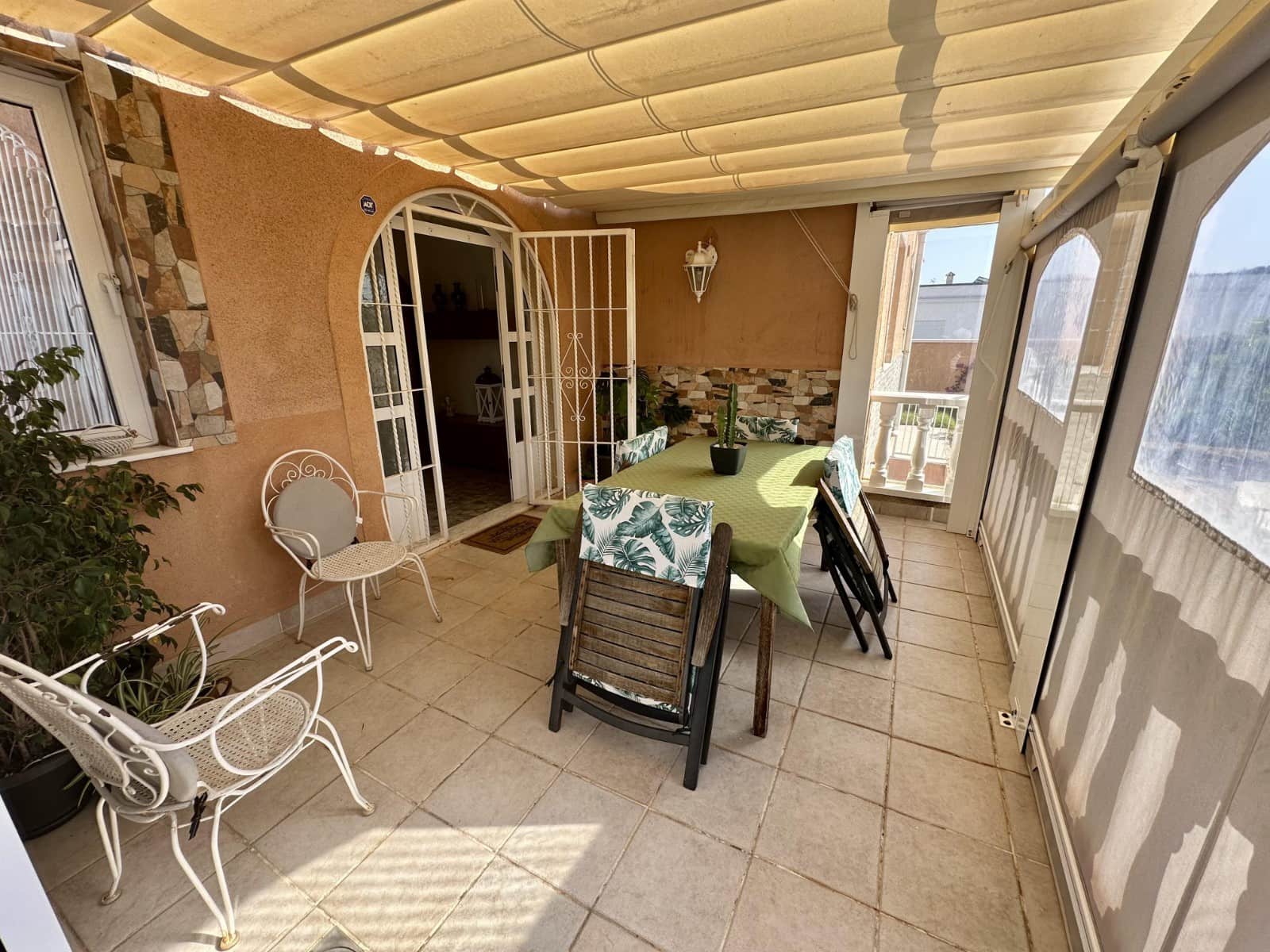 6 chambre Villa/Maison à vendre à La Marina avec piscine - 689 000 € (Ref: 9144535)