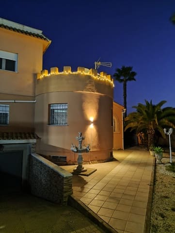 6 chambre Villa/Maison à vendre à La Marina, Elche / Elx avec piscine - 689 000 € (Ref: 9144535)