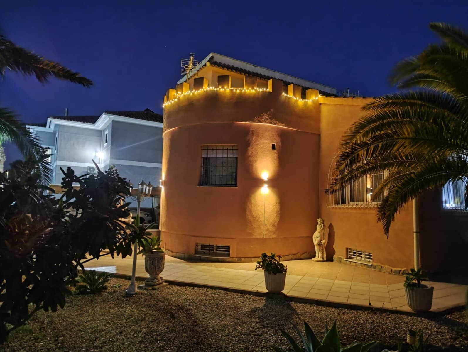 6 chambre Villa/Maison à vendre à La Marina avec piscine - 689 000 € (Ref: 9144535)