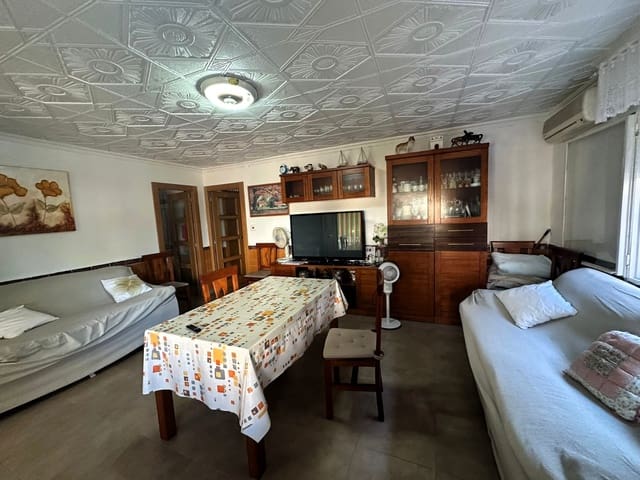 4 chambre Villa/Maison à vendre à La Marina, Elche / Elx - 350 000 € (Ref: 9161694)