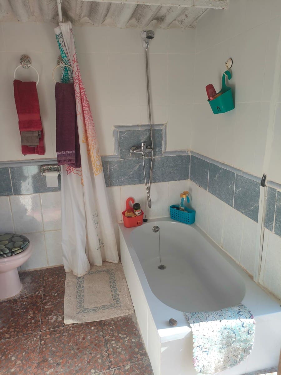 1 soveværelse Finca/Landehus til salg i La Hoya med swimmingpool - € 190.000 (Ref: 9161781)