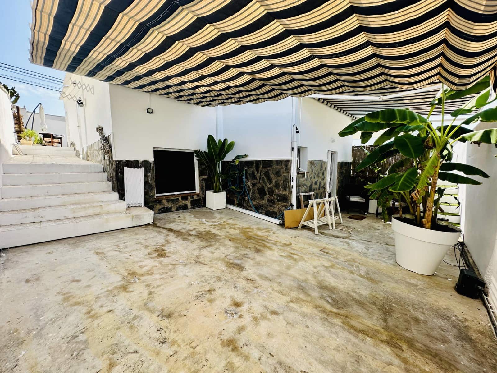 2 bedroom Villa for sale in La Marina with pool - € 299,500 (Ref: 9184543)