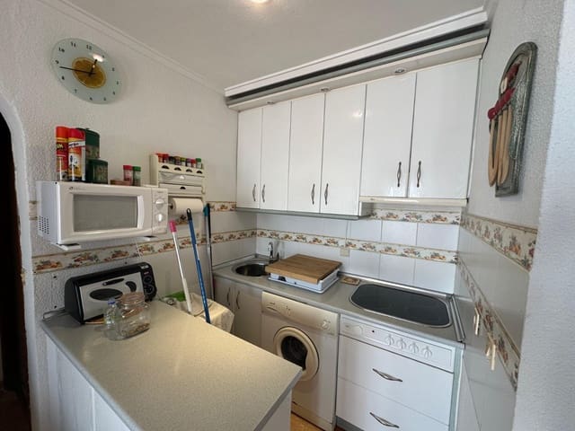 3 bedroom Townhouse for sale in La Marina, Elche / Elx - € 150,000 (Ref: 9200108)