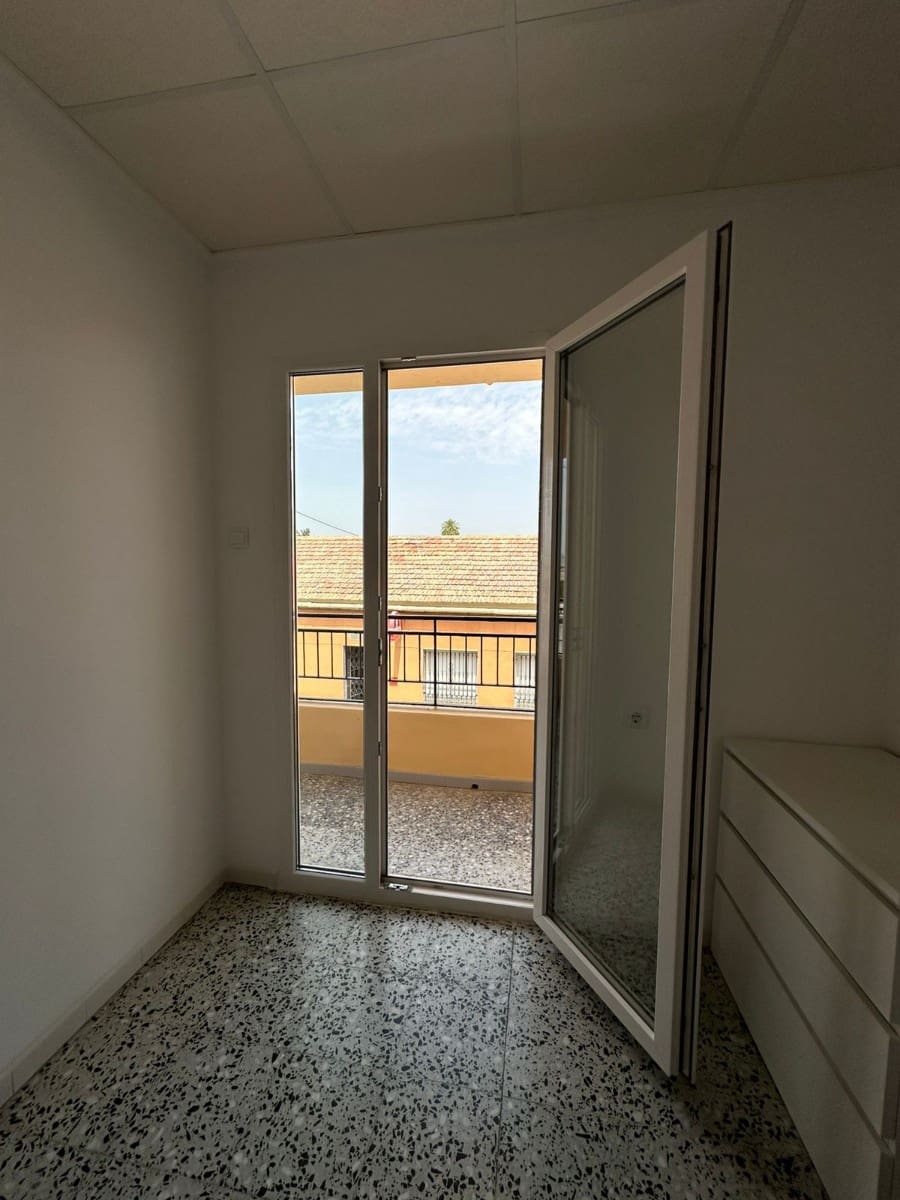 3 soveværelse Byhus til salg i Almoradi - € 120.000 (Ref: 9201067)