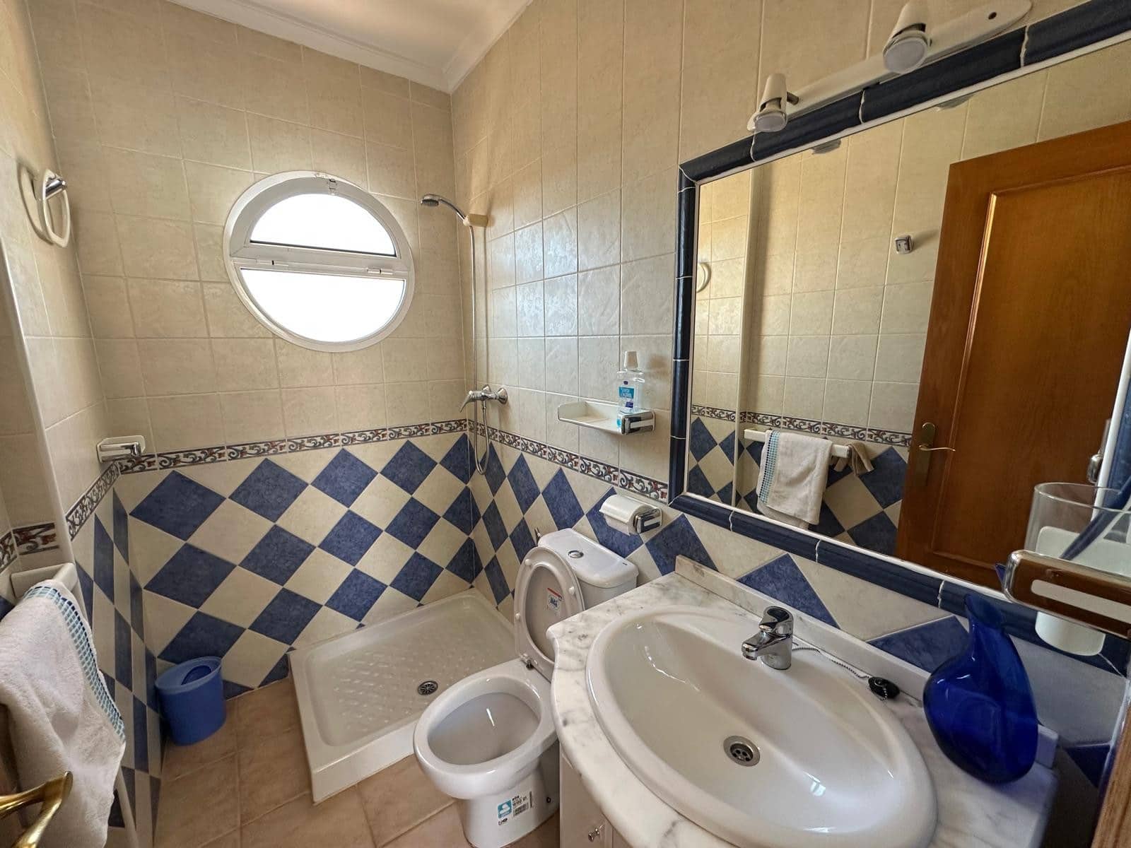 3 soveværelse Semi-Rækkehus til salg i La Marina med swimmingpool - € 195.000 (Ref: 9203333)