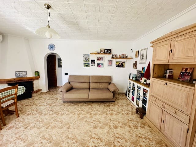 3 bedroom Villa for sale in La Marina, Elche / Elx with pool garage - € 330,000 (Ref: 9227906)