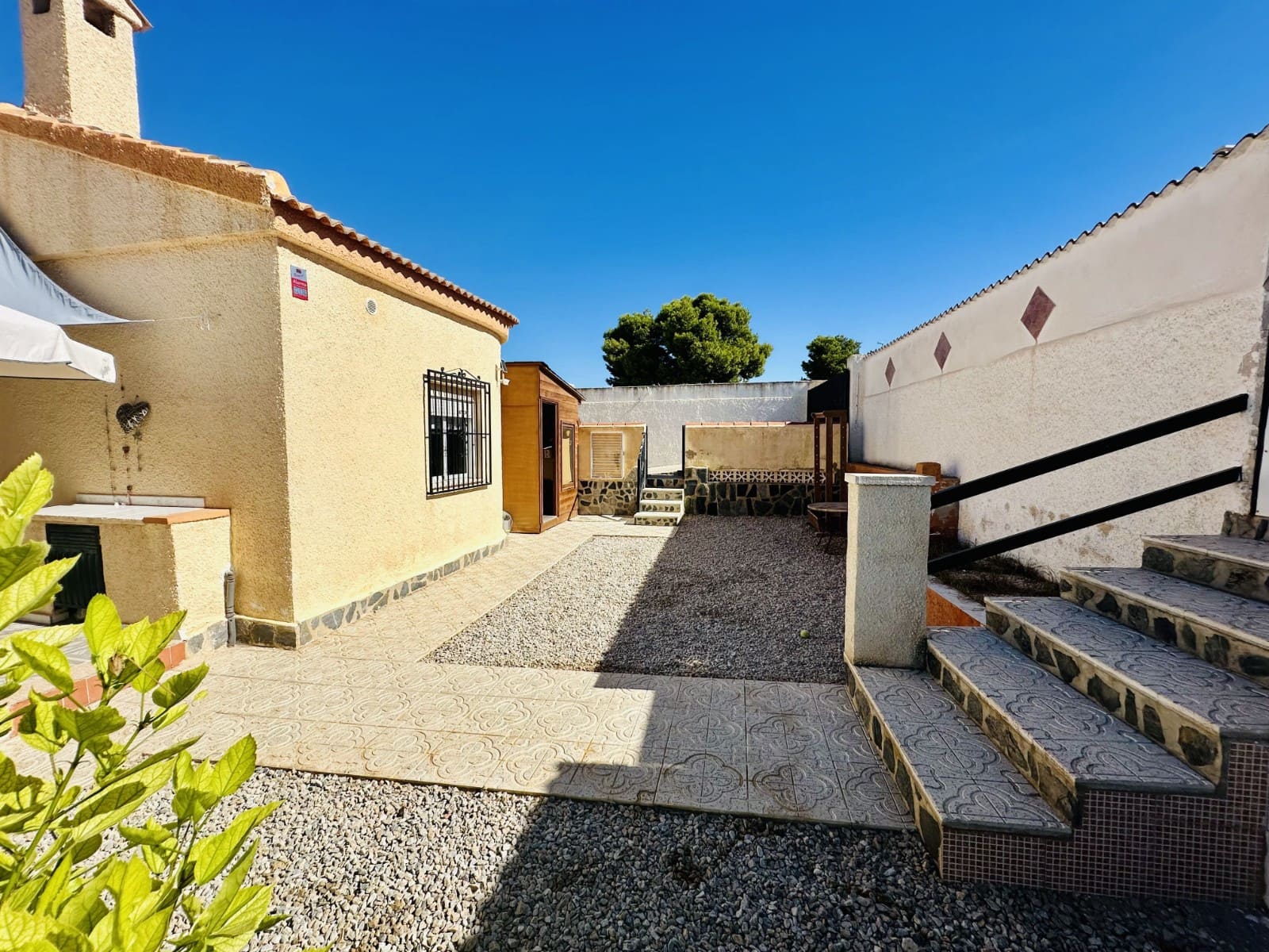 3 bedroom Villa for sale in La Marina with pool garage - € 330,000 (Ref: 9227906)