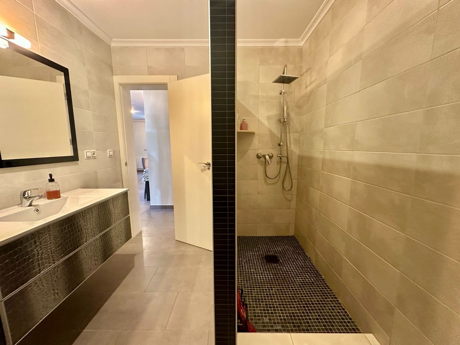 3 bedroom Villa for sale in La Marina with pool garage - € 425,000 (Ref: 9228970)