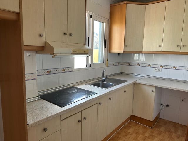 1 bedroom Commercial for sale in La Marina, Elche / Elx - € 325,000 (Ref: 9255853)