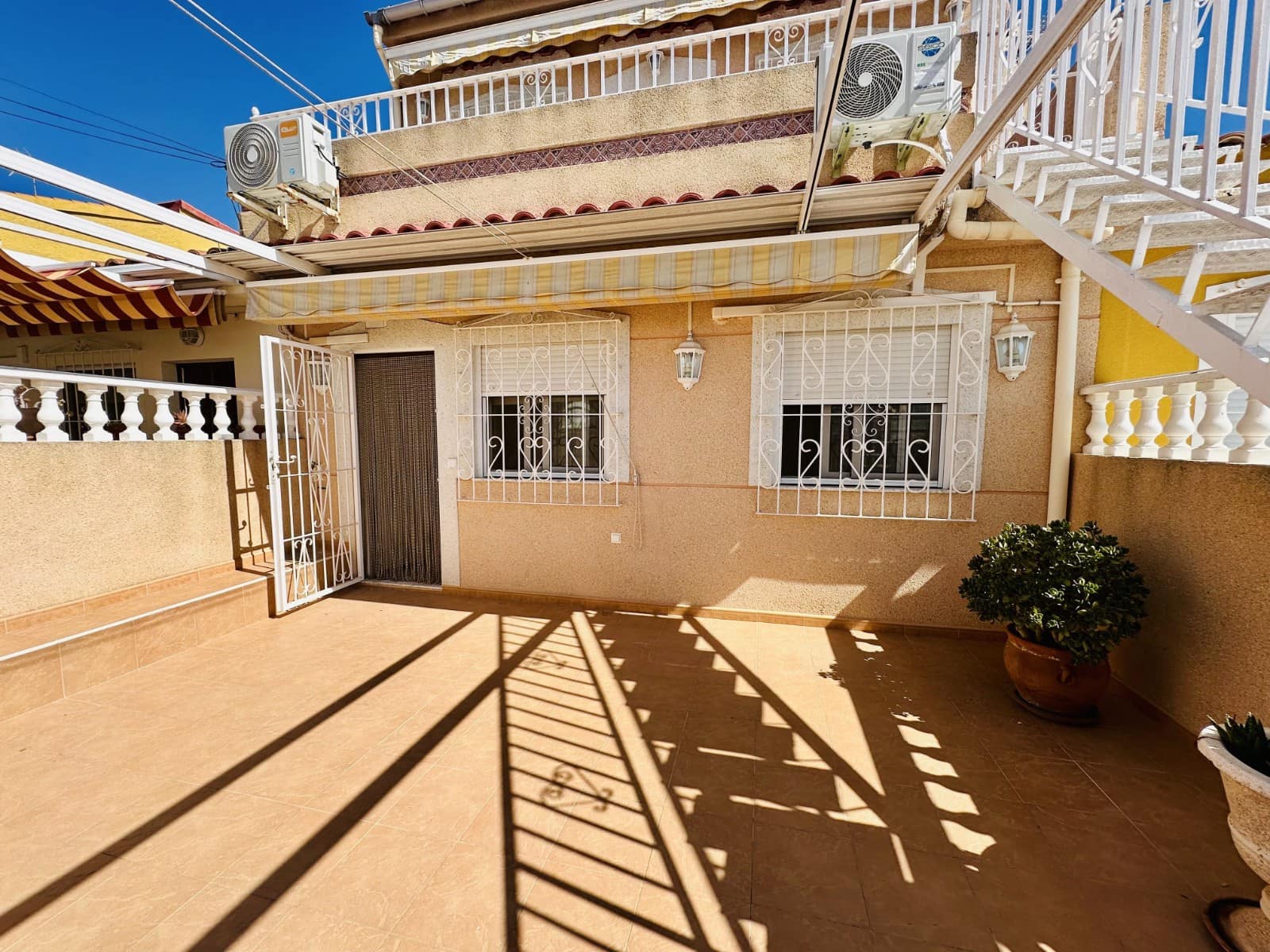 3 sovrum Hus till salu i La Marina - 180 000 € (Ref: 9279757)