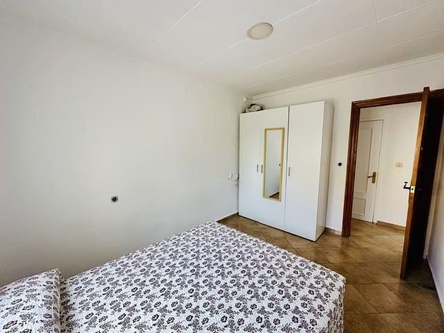 2 chambre Villa/Maison à vendre à La Marina, Elche / Elx avec garage - 160 000 € (Ref: 9335632)