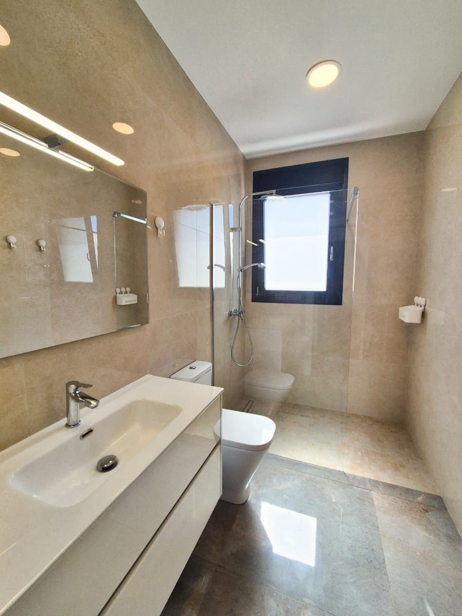 7 Zimmer Villa zu verkaufen in La Marina mit Pool Garage - 1.491.600 € (Ref: 9354232)