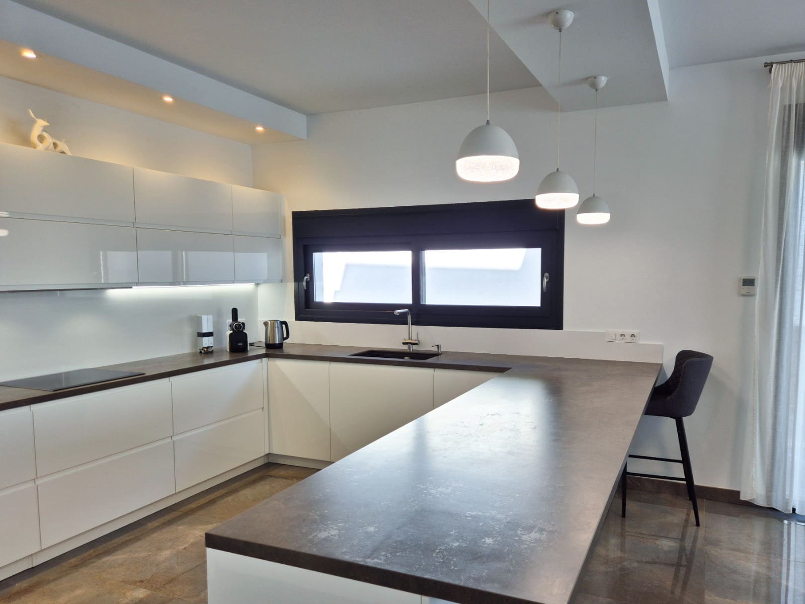 7 Zimmer Villa zu verkaufen in La Marina mit Pool Garage - 1.491.600 € (Ref: 9354232)