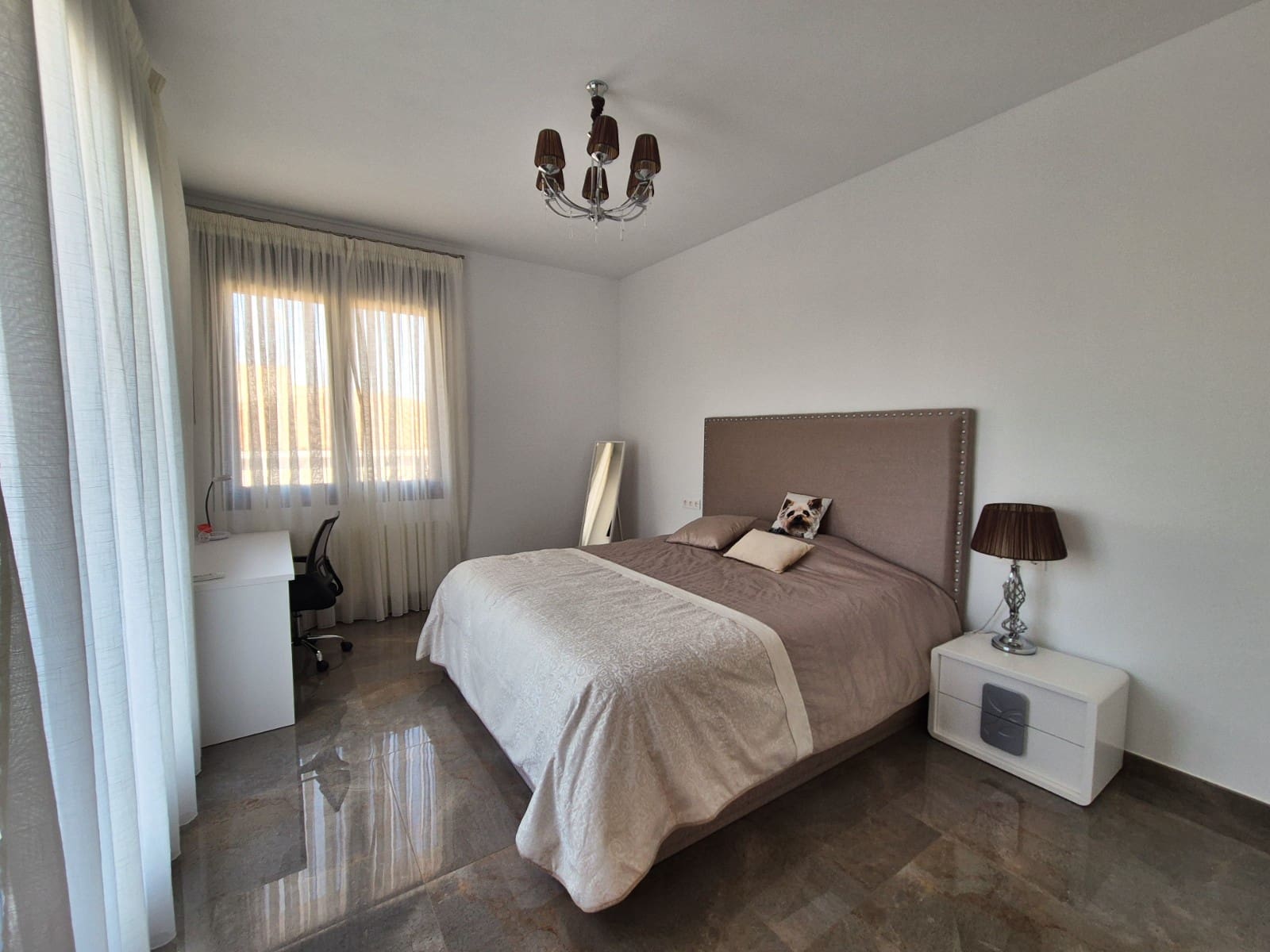 7 Zimmer Villa zu verkaufen in La Marina mit Pool Garage - 1.491.600 € (Ref: 9354232)