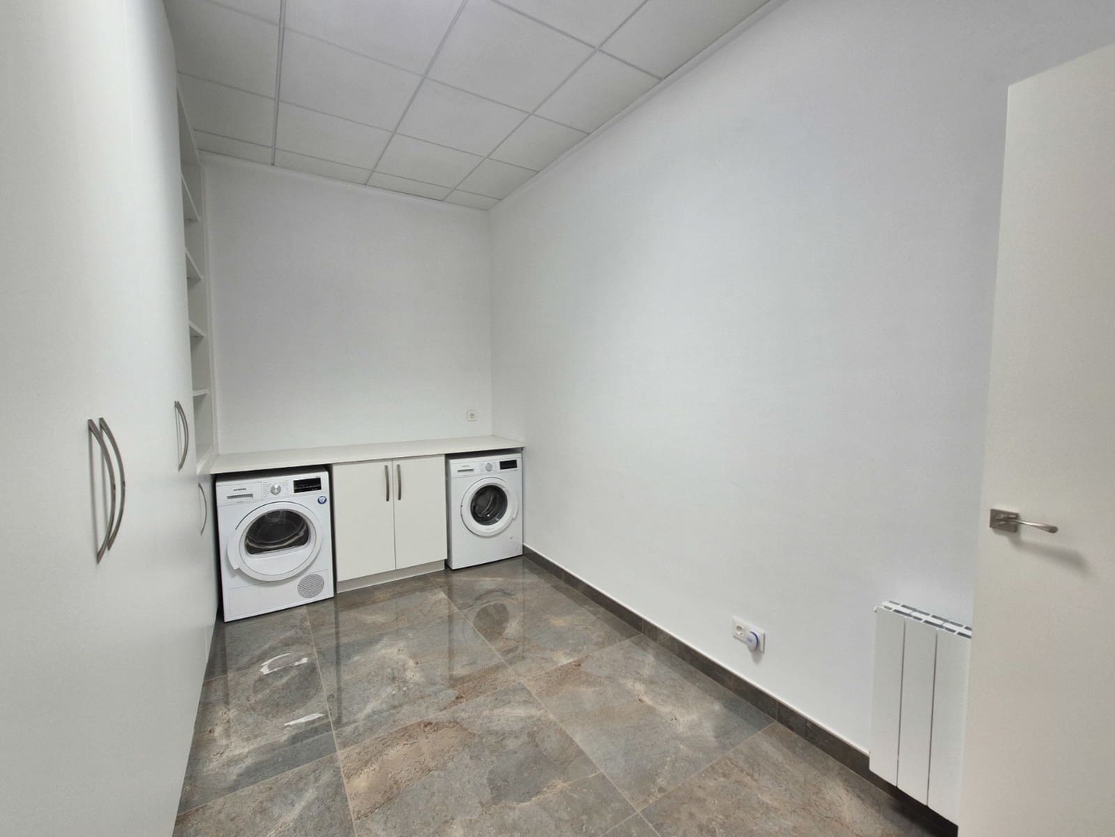 7 Zimmer Villa zu verkaufen in La Marina mit Pool Garage - 1.491.600 € (Ref: 9354232)