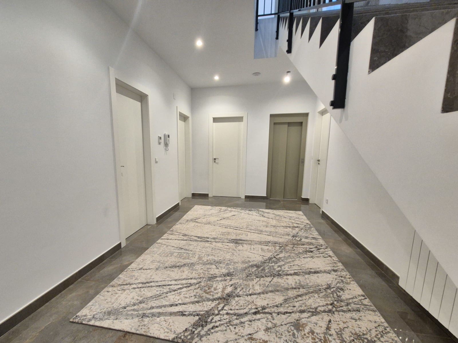 7 Zimmer Villa zu verkaufen in La Marina mit Pool Garage - 1.491.600 € (Ref: 9354232)