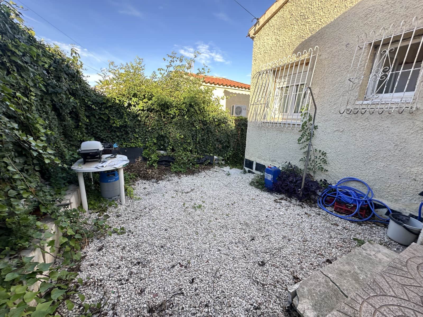 2 bedroom Villa for sale in La Marina - € 175,000 (Ref: 9377973)