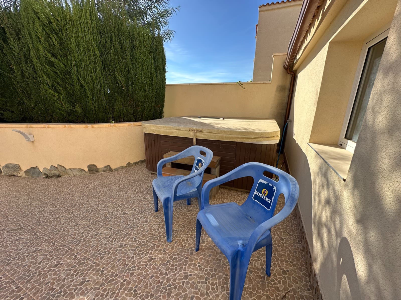 8 Zimmer Villa zu verkaufen in La Marina mit Pool Garage - 950.000 € (Ref: 9383250)