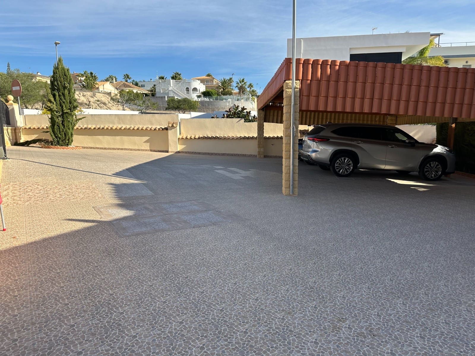 8 Zimmer Villa zu verkaufen in La Marina mit Pool Garage - 950.000 € (Ref: 9383250)