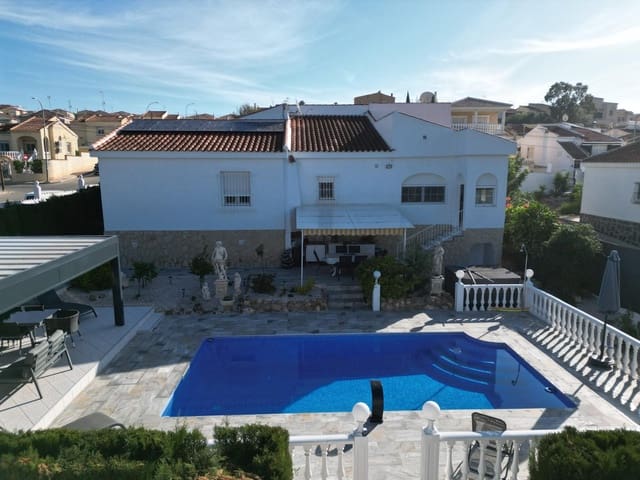 3 chambre Villa/Maison à vendre à La Marina, Elche / Elx avec piscine garage - 595 000 € (Ref: 9395325)