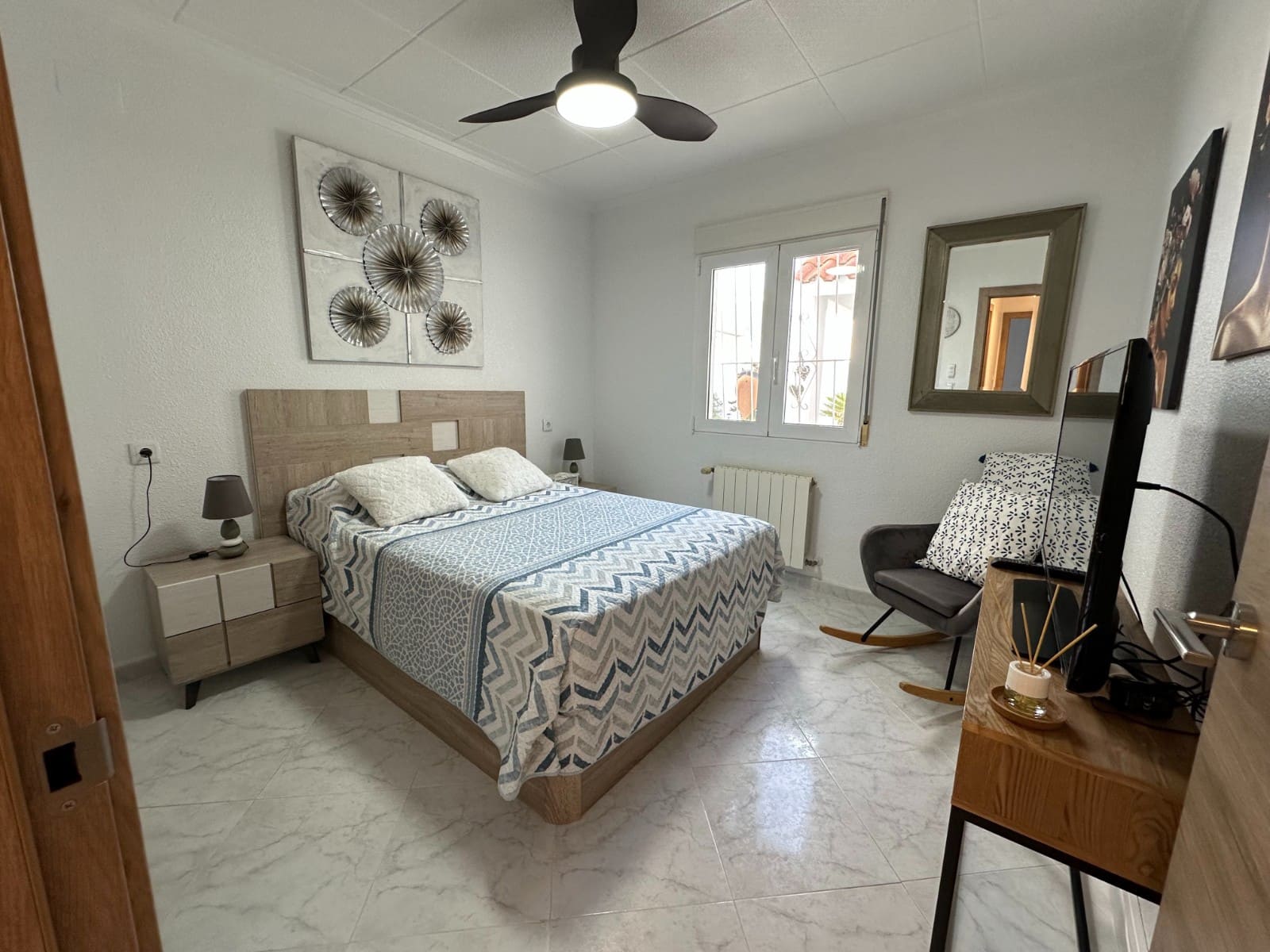 3 chambre Villa/Maison à vendre à La Marina avec piscine garage - 595 000 € (Ref: 9395325)