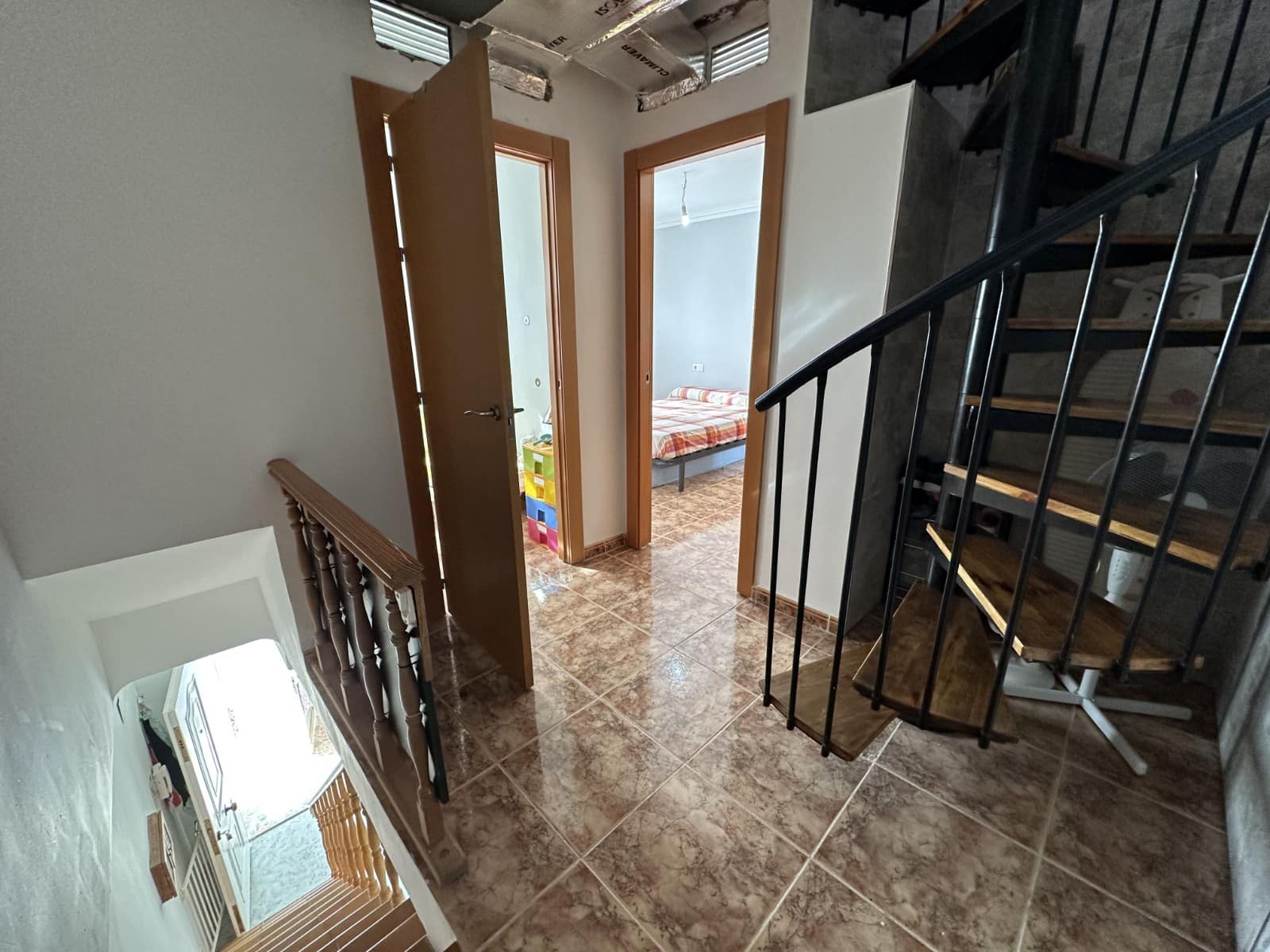 2 makuuhuone Omakotitalo myytävänä paikassa La Marina - 145 000 € (Ref: 9400157)