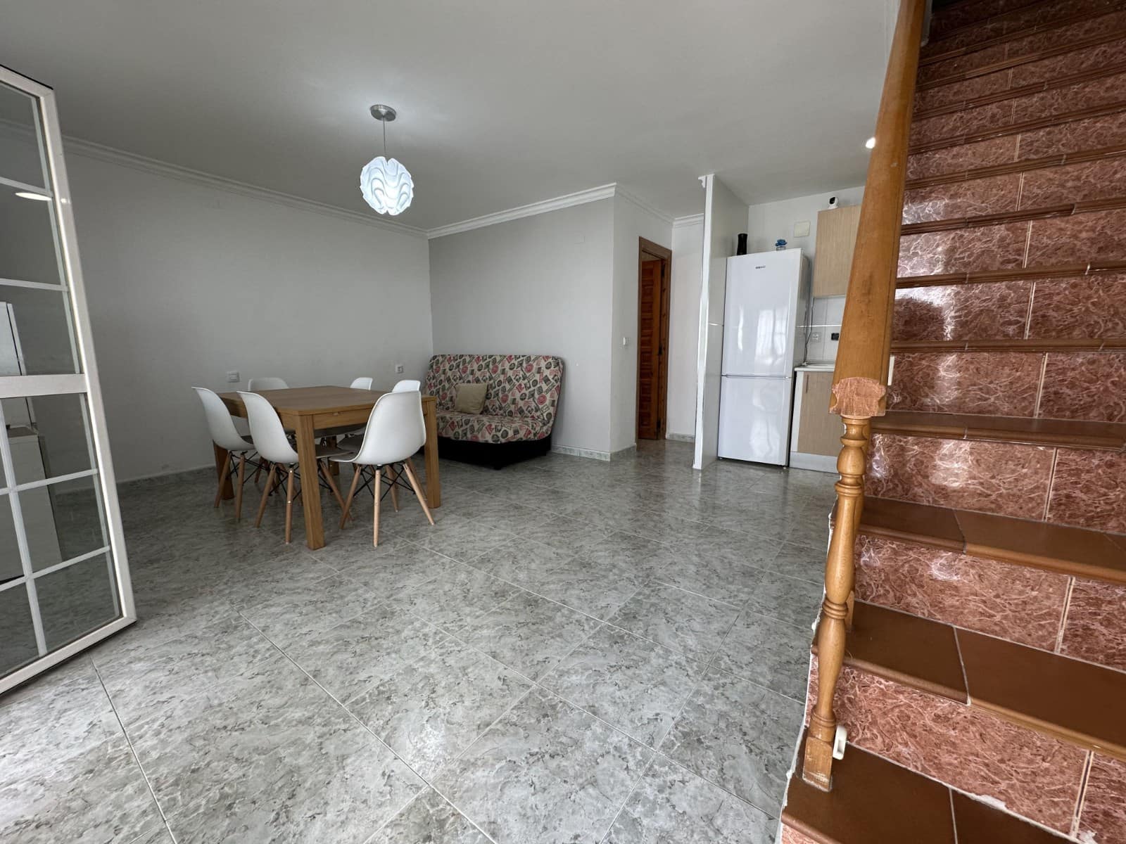 2 makuuhuone Omakotitalo myytävänä paikassa La Marina - 145 000 € (Ref: 9400157)